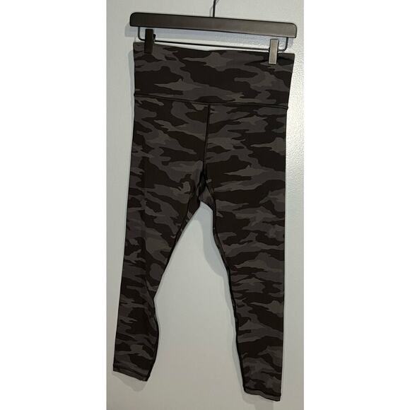 Athleta Camo Leggings - Women's Size Medium - Picture 1 of 4